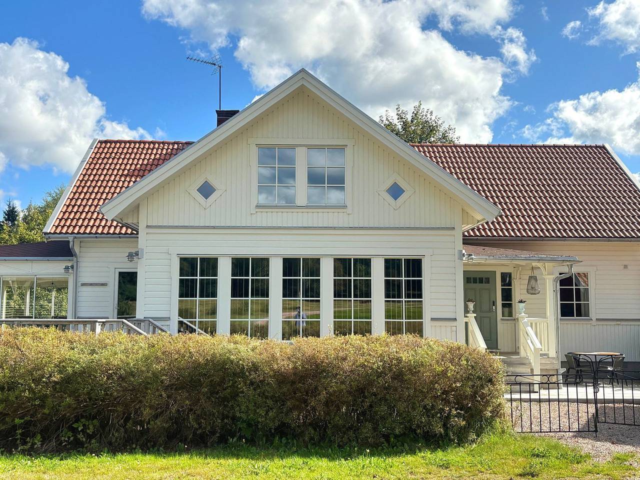 Hus för 10 Personer, med bastu och trädgård