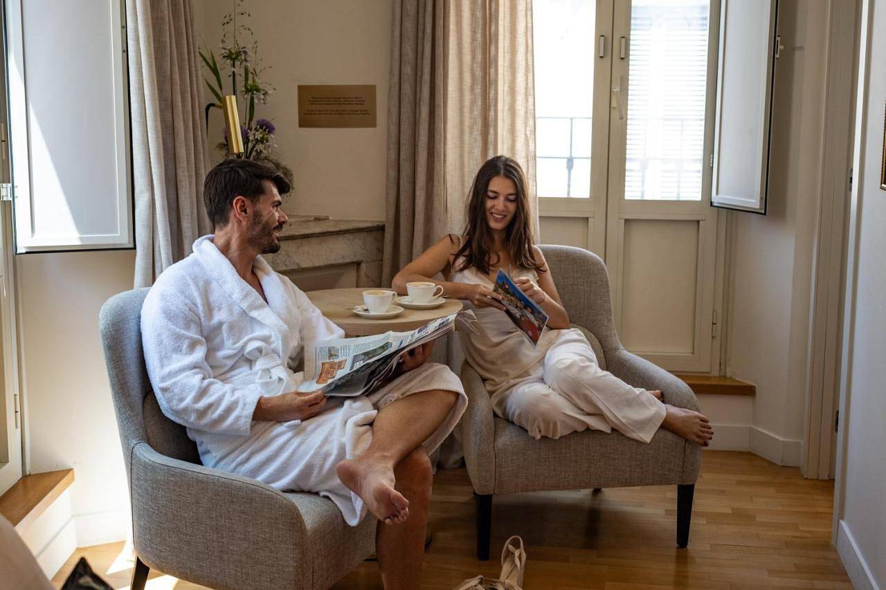 9Hotel Cesari in Centro di Roma, Roma