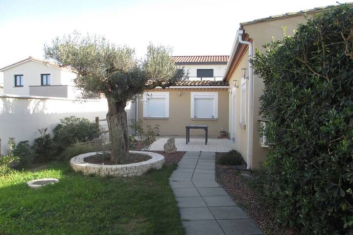 Cottage pour 5 personnes, avec jardin