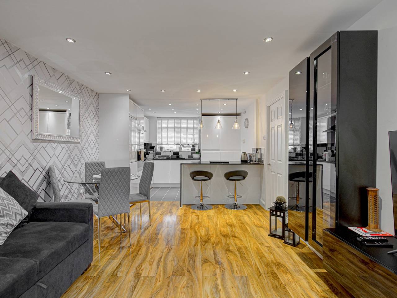 Ganze Wohnung, Stunning Manchester Apartment with Parking | Pass the Keys in Greater Manchester