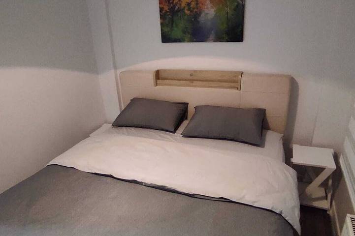 Ganze Wohnung, Well-Maintained 2+1 Apartment in the Center in Zentralanatolien