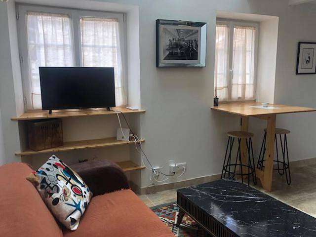 Location de vacances pour 2 personnes, avec jardin et terrasse, animaux acceptés à Bois-Jérôme-Saint-Ouen - 3