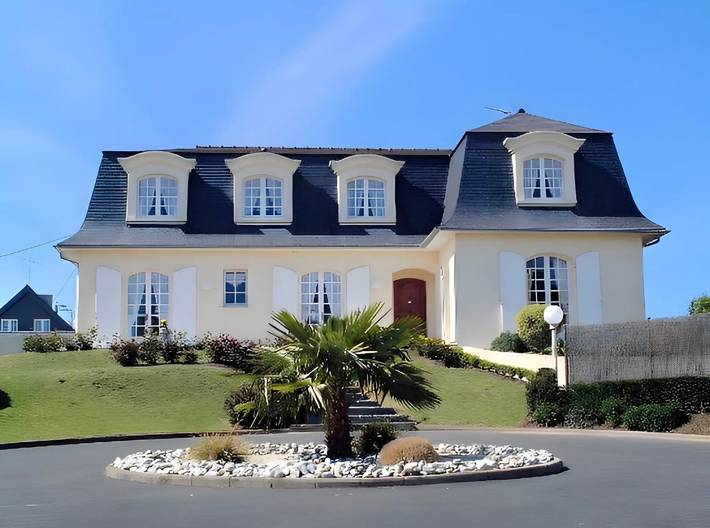 Chambre d’hôte pour 4 personnes, avec Jardin à la Baie du Mont-Saint-Michel