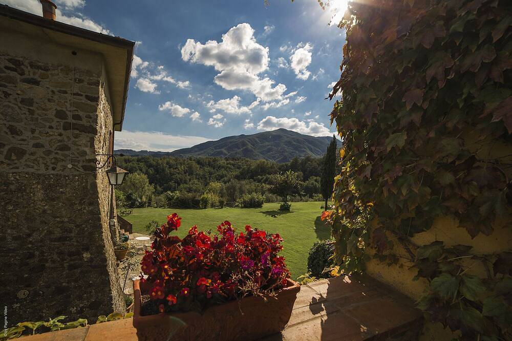 Schöne Ca 'del Bosco Bauernhaus in Lunigiana - Cipresso Apartment in Mulazzo, Val di Magra
