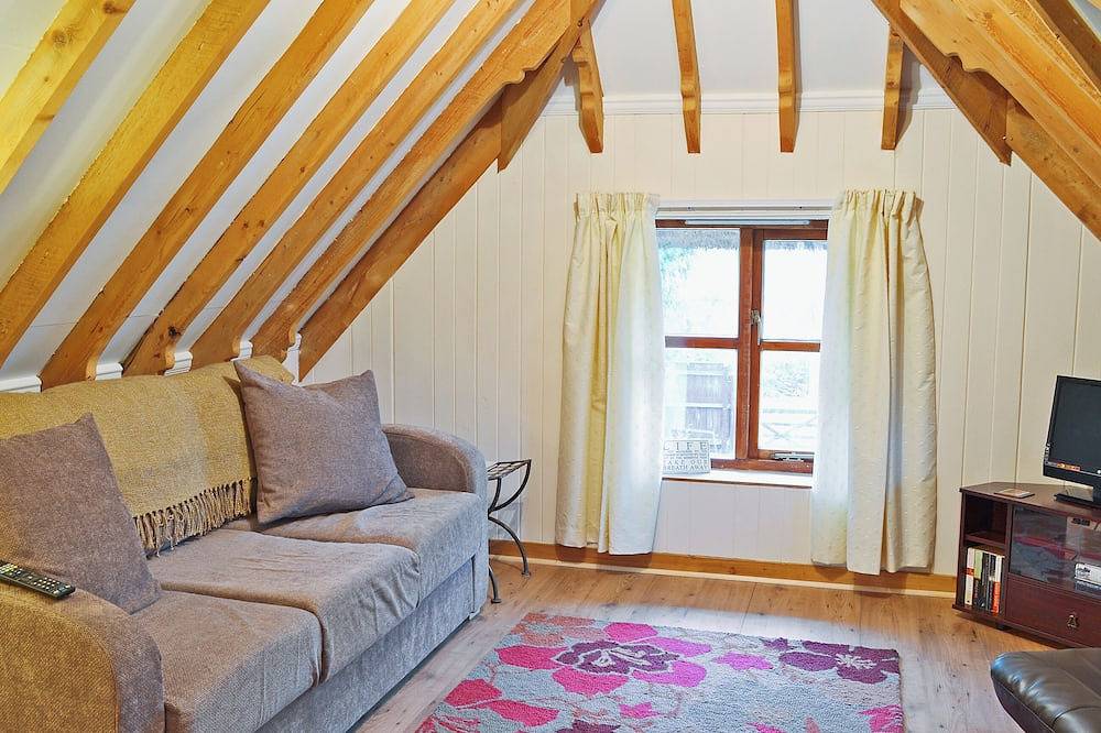 1 bedroom accommodation in Burgate, near Fordingbridge in Fordingbridge, Hampshire