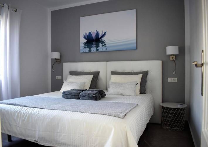 Bungalow für 4 Personen, mit Terrasse und Garten sowie Kinderpool und Pool in Puerto del Carmen - 2