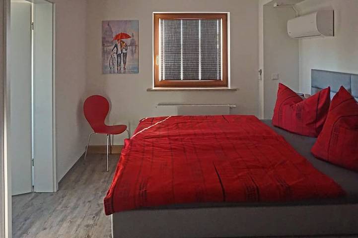 Ferienwohnung für 4 Personen, mit Balkon und Garten in Schönfeld-Weißig - 2