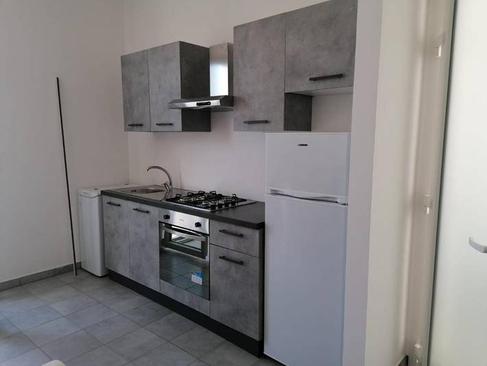 Gîte pour 5 personnes, avec vue et balcon à Lido Marini - 2