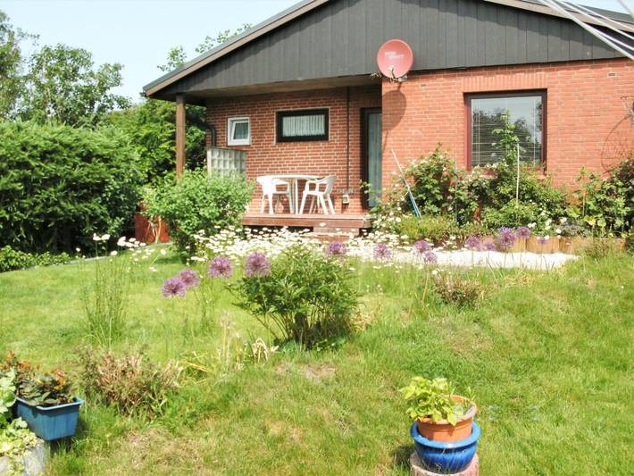 Ferienwohnung für 2 Personen, mit Terrasse und Garten in Ladelund
