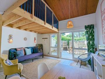 Gîte pour 4 personnes, avec terrasse dans Plage des Bourdaines