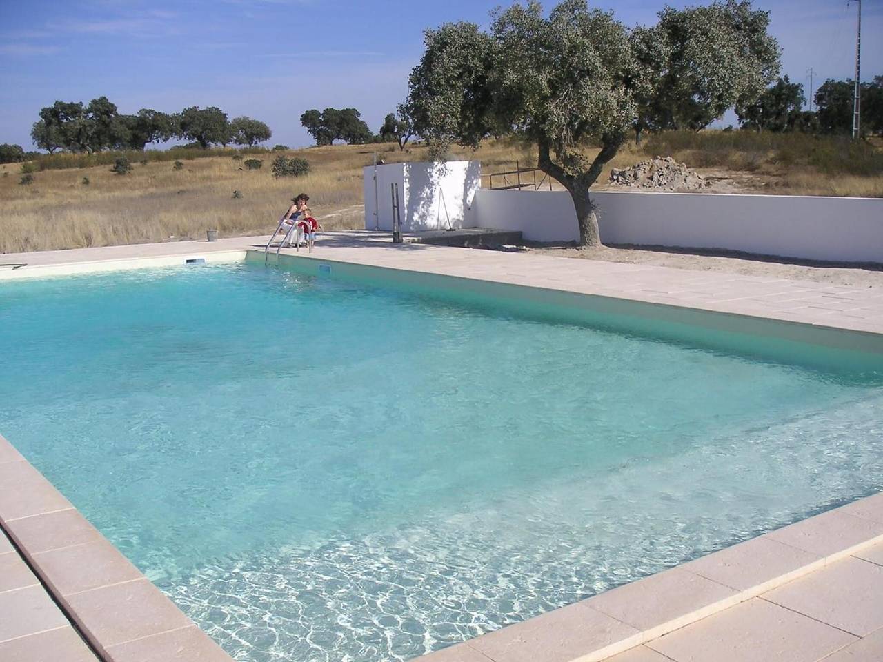 Ganze Wohnung, Apartment 'Monte Azul, ein Oase im Alentejo' mit privatem Pool, Wlan und Klimaanlage in Arraiolos, Évora Distrikt