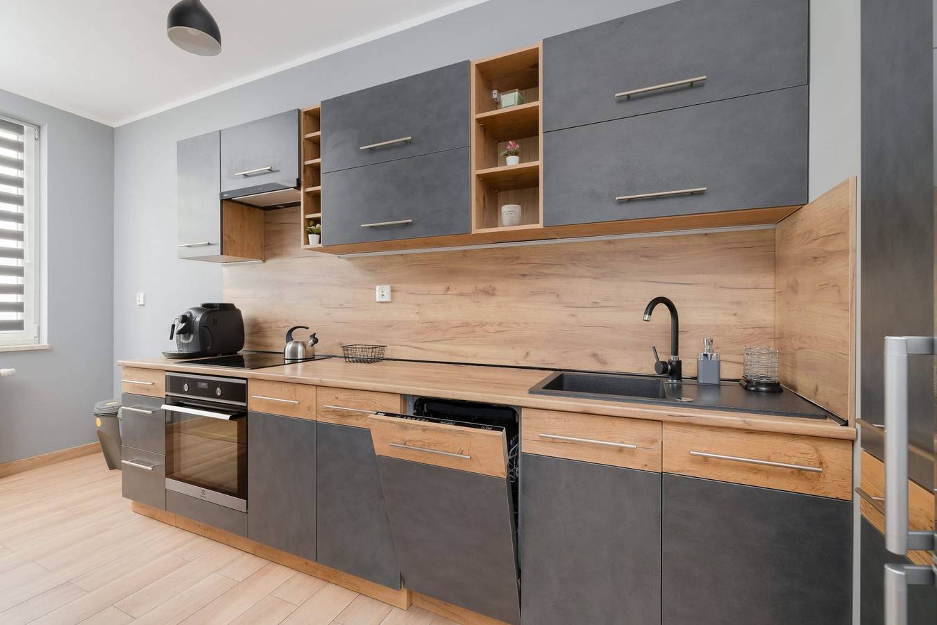 Entire apartment, Osiedle Avia 3B Spacious Apartment Parking in Cracow, Lesser Poland