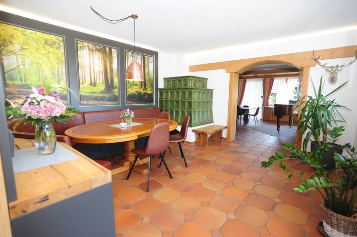 Ferienhaus für 17 Personen, mit Balkon und Terrasse sowie Garten und Ausblick in Baiersbronn - 4