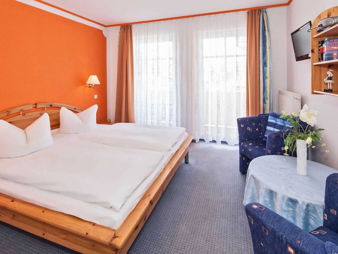 Ganze Ferienwohnung, Pension und Ferienwohnungen Haus Antje - Zimmer 8 in Drei Kaiserbäder, Heringsdorf