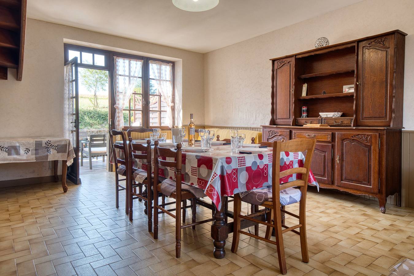 Maison de vacances 'La Coccinelle - Perigord Noir' avec terrasse privée et jardin privé in Saint-Geniès, Périgord Noir