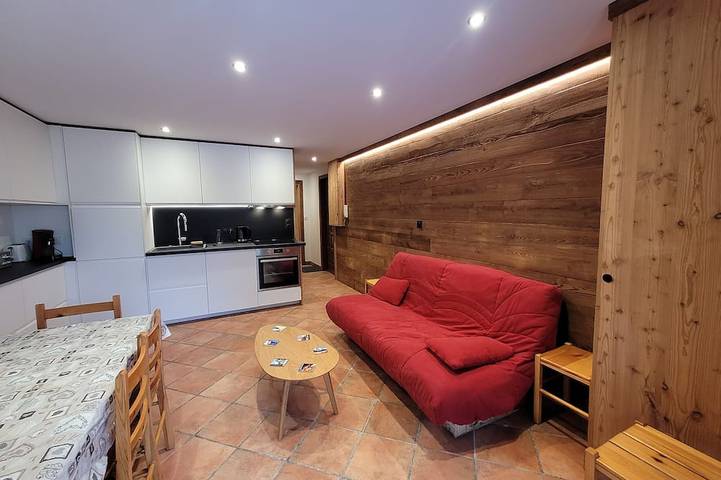 Gîte pour 6 personnes, avec terrasse dans Office De Tourisme De Montgenevre