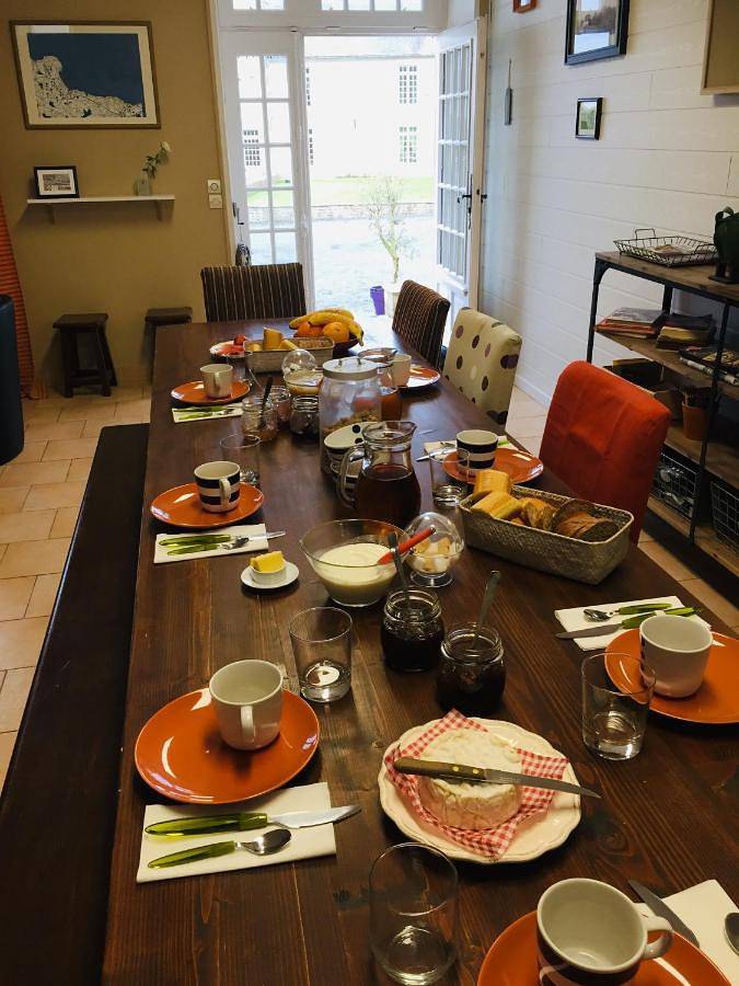 Location de vacances pour 18 personnes, avec vue et jardin à Longues-sur-Mer - 2