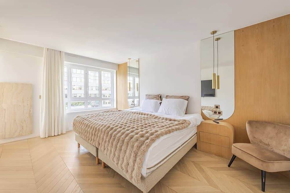Entire apartment, Luxury & spacious near Accor Arena & Bastille in Charenton-le-Pont, Val-de-Marne