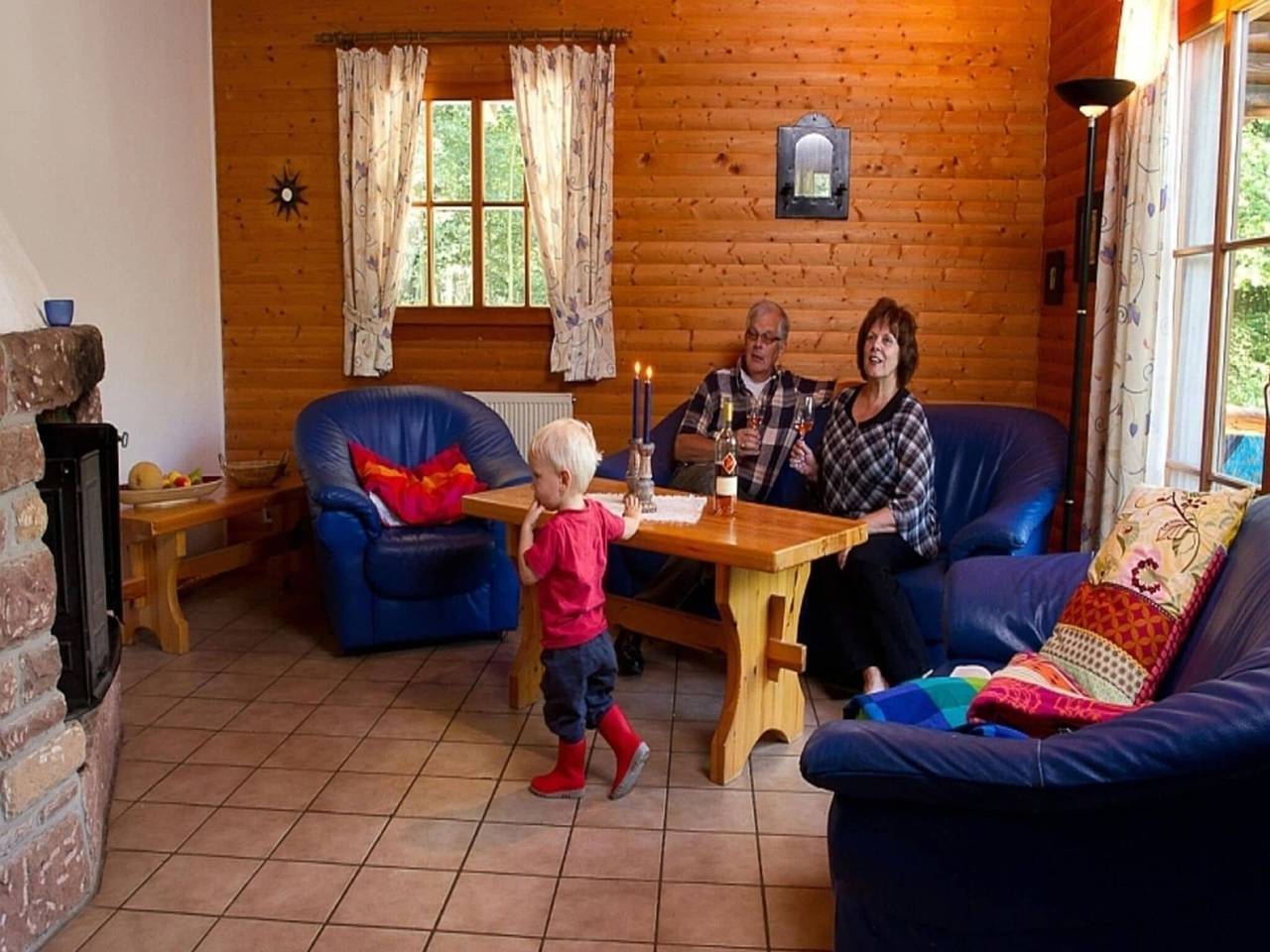 Villa für 6 Personen mit Balkon in Schönecken, Eifelkreis Bitburg-Prüm