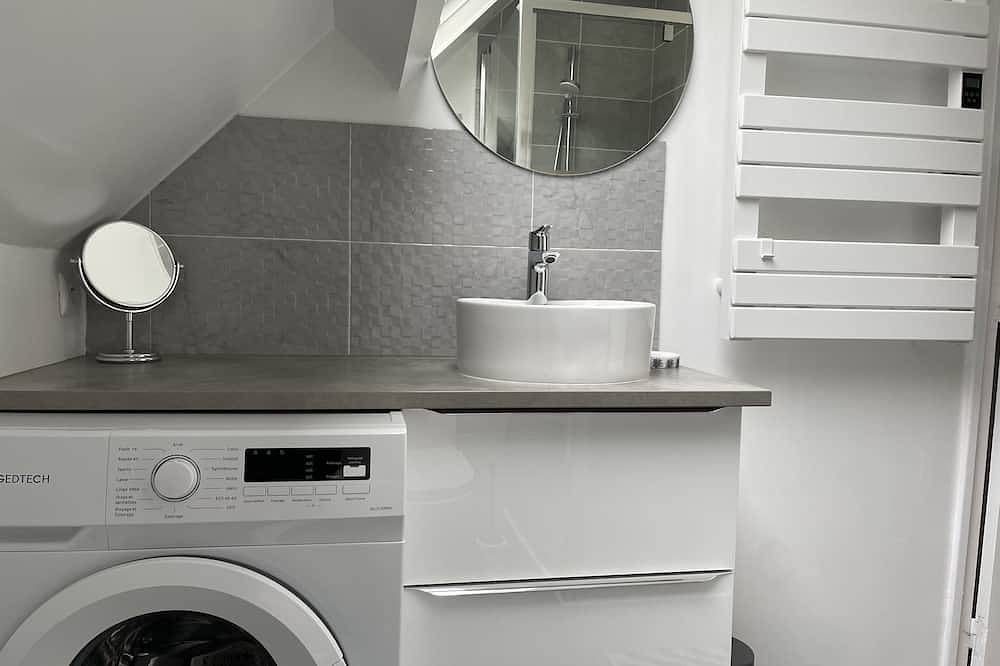 Entire apartment, Cote D'Albâtre Beach 5 Minutes Away in Mesnil-Val Plage, Criel-sur-Mer