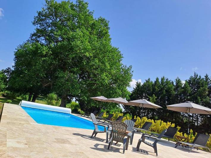 Maison de vacances pour 2 personnes, avec piscine ainsi que vue et jardin, adapté aux familles