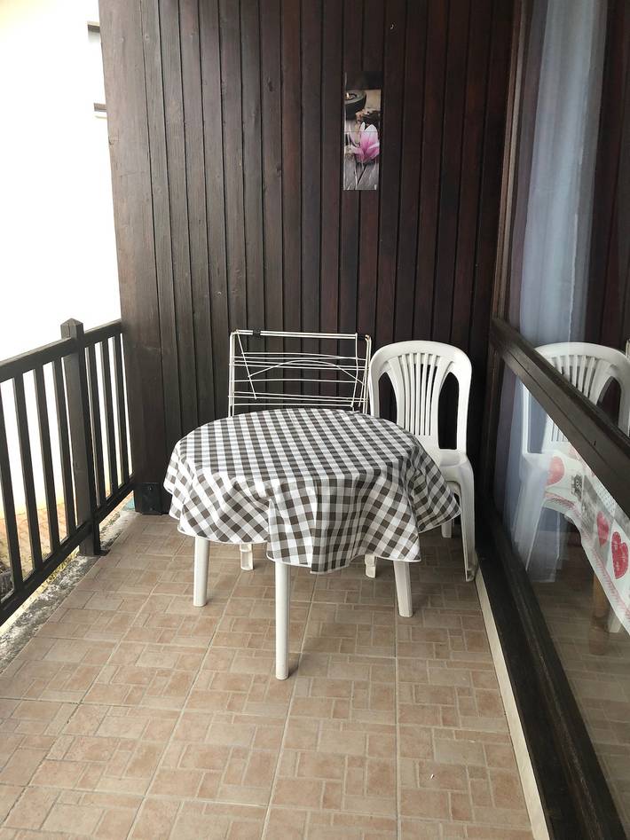 Entire apartment, Apartment 'Studio in The Heart Of Les Aillons' with Balcony in Aillon-le-Jeune, Chambéry region