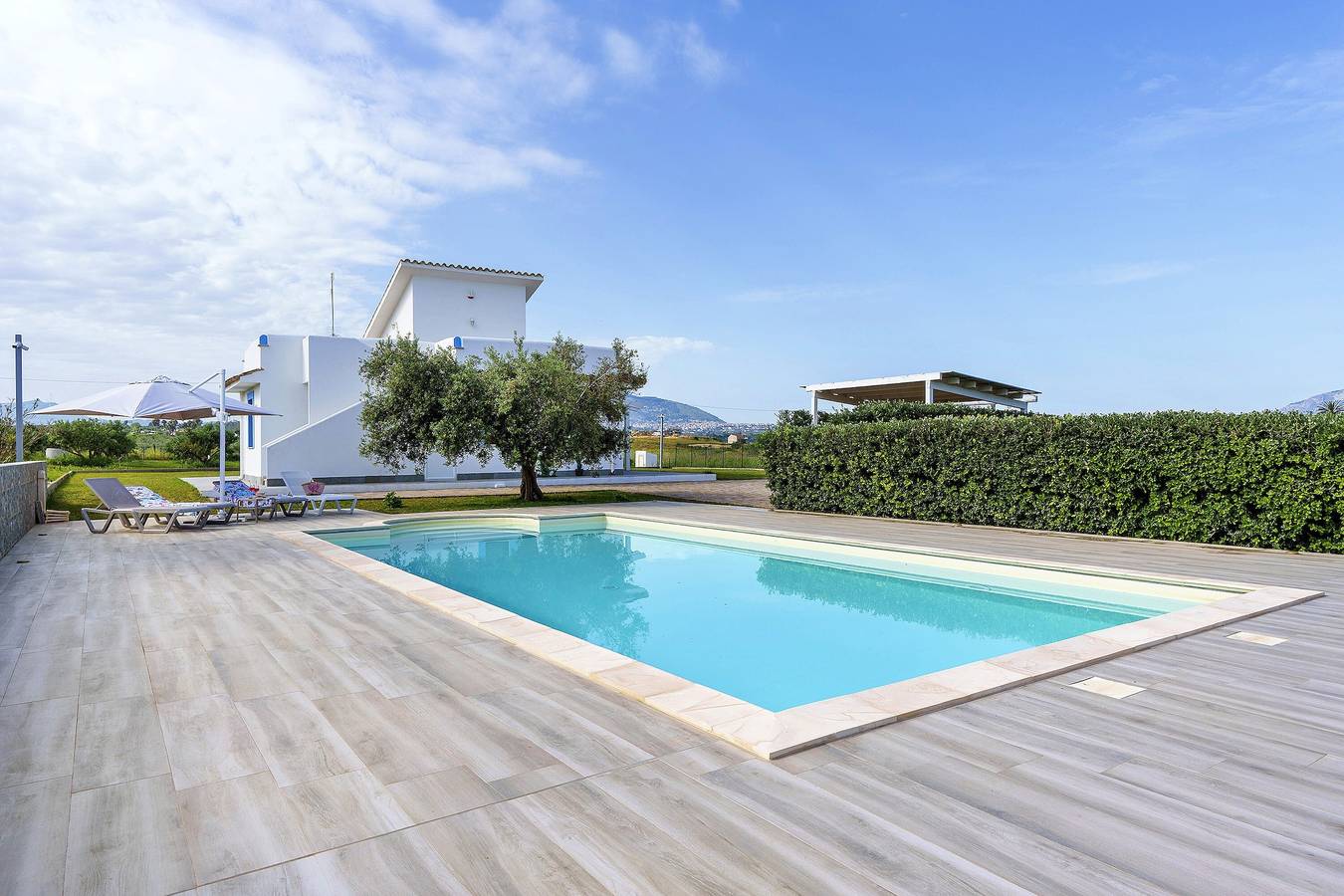 Casa Babalù vista mare con piscina privata in Partinico, Provincia di Palermo