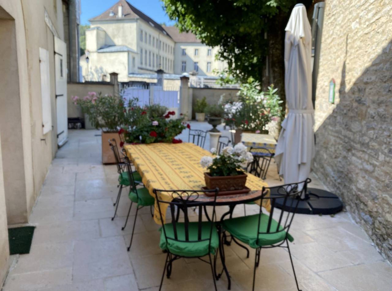 Location gîte/appartement Château de Plombières - Dijon in Plombières-lès-Dijon, Région de Dijon