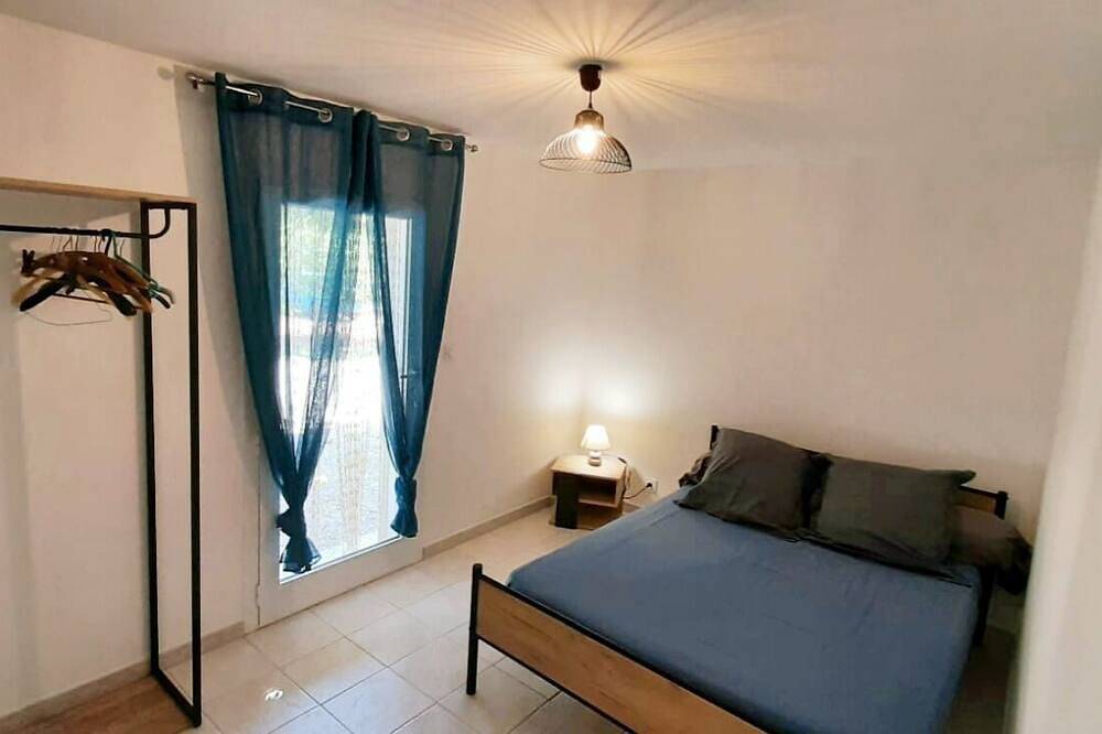 Appartement entier, T3 avec piscine à 2mn de la plage in Pietracorbara, Cap Corse