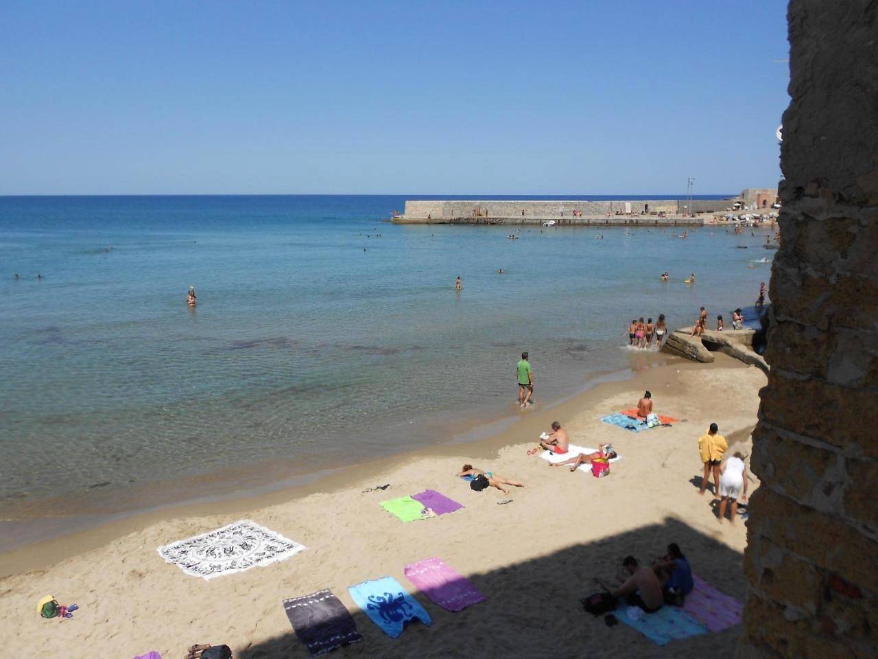 Balcone sulla spiaggia in Cefalù, Cefalù (gemeinde)