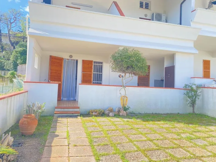 Appartamento vacanze per 4 persone, con giardino e terrazza, con animali domestici - 1
