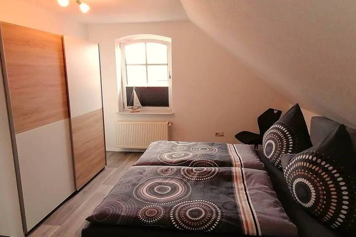 Ganze Wohnung, Gemütliche Ferienwohnung \"Lütje Moew\", 4-Raum mit Dachterrasse, ländlich gelegen in Leezdorf, Landkreis Aurich