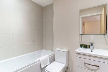 Apartment for 3 People in Greater Manchester, Photo 3