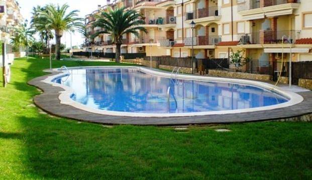 Gîte pour 4 personnes, avec piscine ainsi que jacuzzi et balcon dans les Cases d'Alcanar