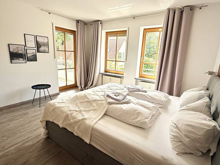 Hel lejlighed, Alpenbasis Penzberg: 2 Bedrooms, Balcony, Netflix, Parking, Work or Travel in Penzberg, Pfaffenwinkel