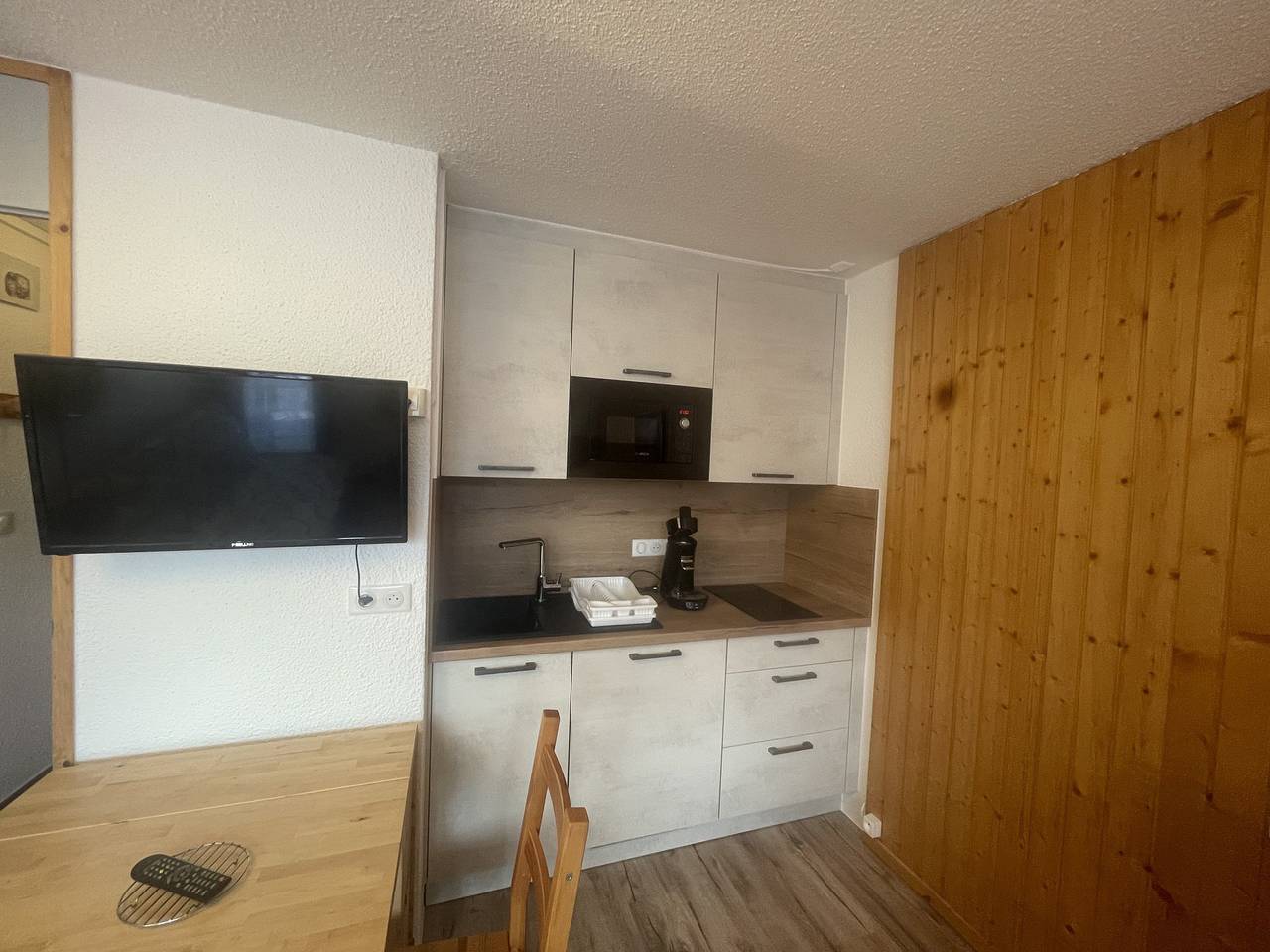 Studio entier, Studio rénové · Cœur de Plagne Village · Balcon in Plagne Villages, La Plagne-Tarentaise