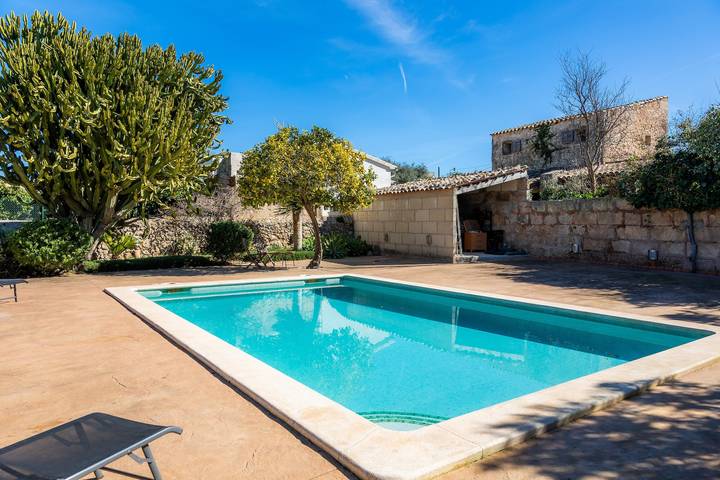 Habitación Doble con piscina compartida, Wi-Fi y aire acondicionado in Sineu, Interior de Mallorca
