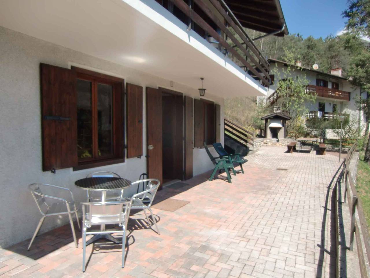 Ganze Ferienwohnung, Ferienwohnung mit Terrasse in Val Maria-pur, Ledro