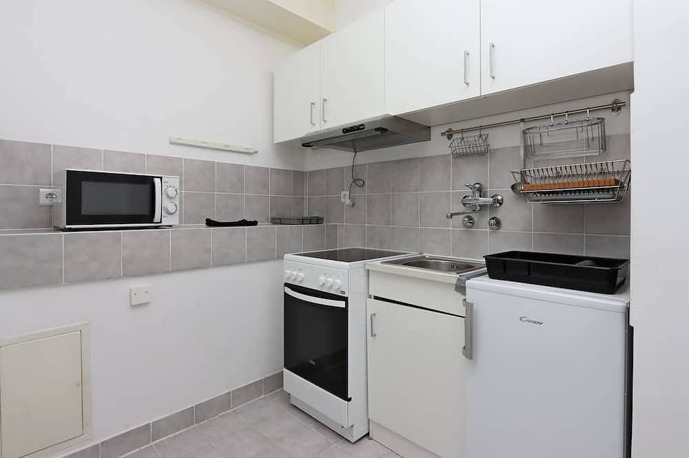 Entire apartment, Studio flat with air-conditioning Palit, Rab (As-19661-a) in Palit, Rab