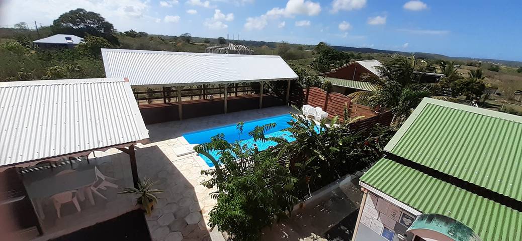 Alquiler de habitaciones individuales con baño privado in Port-Louis, Guadalupe
