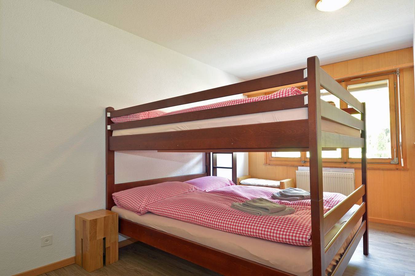 Geheel appartement, Vakantieappartement voor 4 personen met terras in Adelboden, Frutigen - Lenk - Adelboden