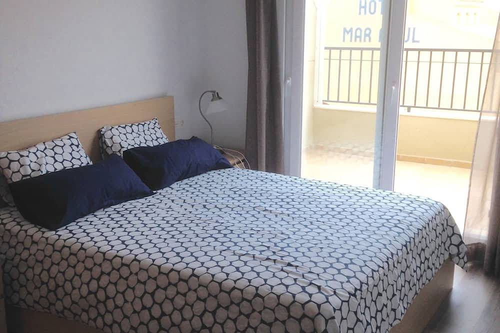 Entire apartment, Apartment T3 El Campello in Playa Carrer La Mar, el Campello