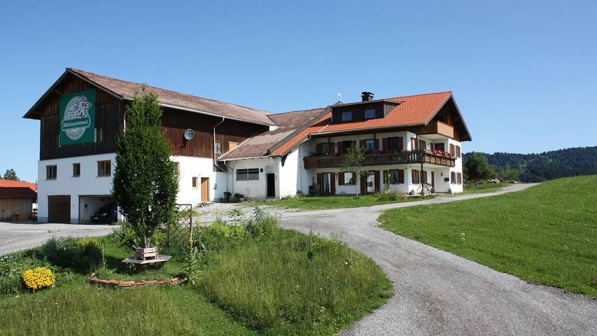 Ferienwohnung für 5 Personen, mit Seeblick und Garten am Hopfensee