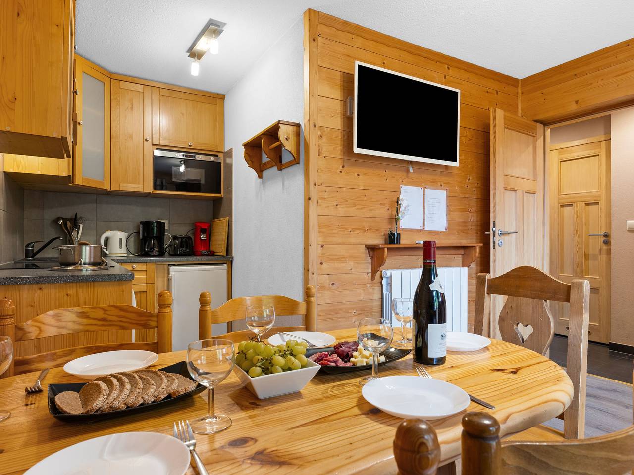 Ganze Wohnung, Le Petit Savoyard in Châtel, Les Portes du Soleil