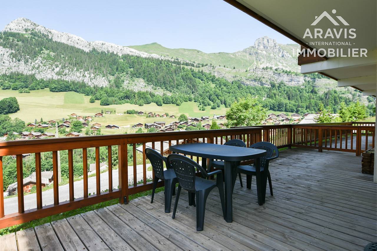 Apartamento entero, Refugio C1 – Apartamento a pie de pista, 2/4 personas, terraza soleada con vistas impresionantes in Le Grand-Bornand, Región de Annecy