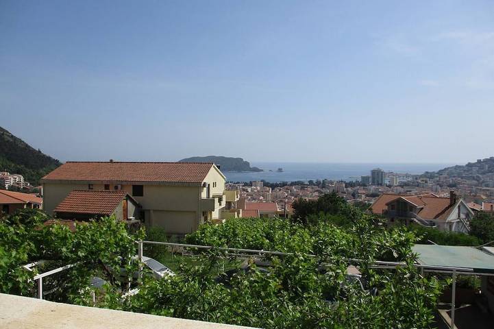Holiday apartment for 3 people, with garden - 1
