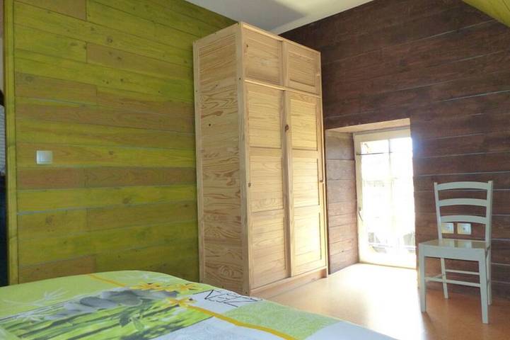 Gîte pour 4 personnes, avec terrasse et sauna ainsi que jardin et jacuzzi à Bransat - 4