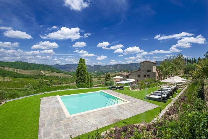 Ferienhaus für 14 Personen, mit Whirlpool und Garten in Panzano In Chianti