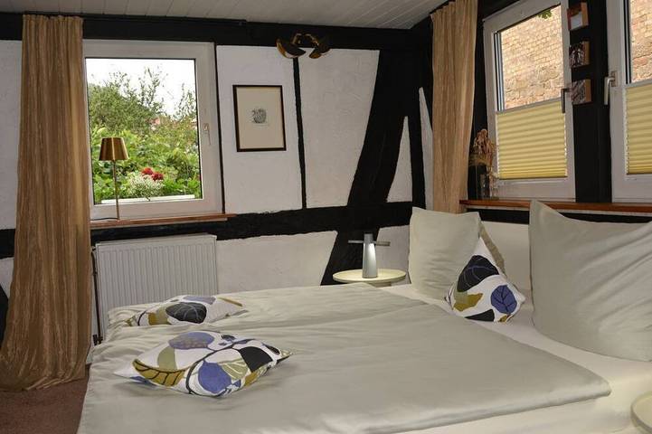 Ferienhaus für 4 Personen, mit Garten in Hambach (Neustadt) - 2