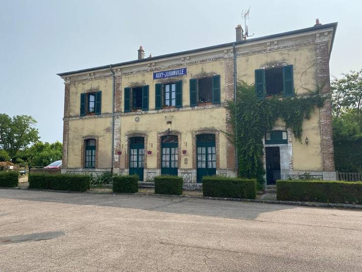 Chambre d’hôte pour 2 personnes, avec jardin ainsi que terrasse et vue à Auxy (Loiret)